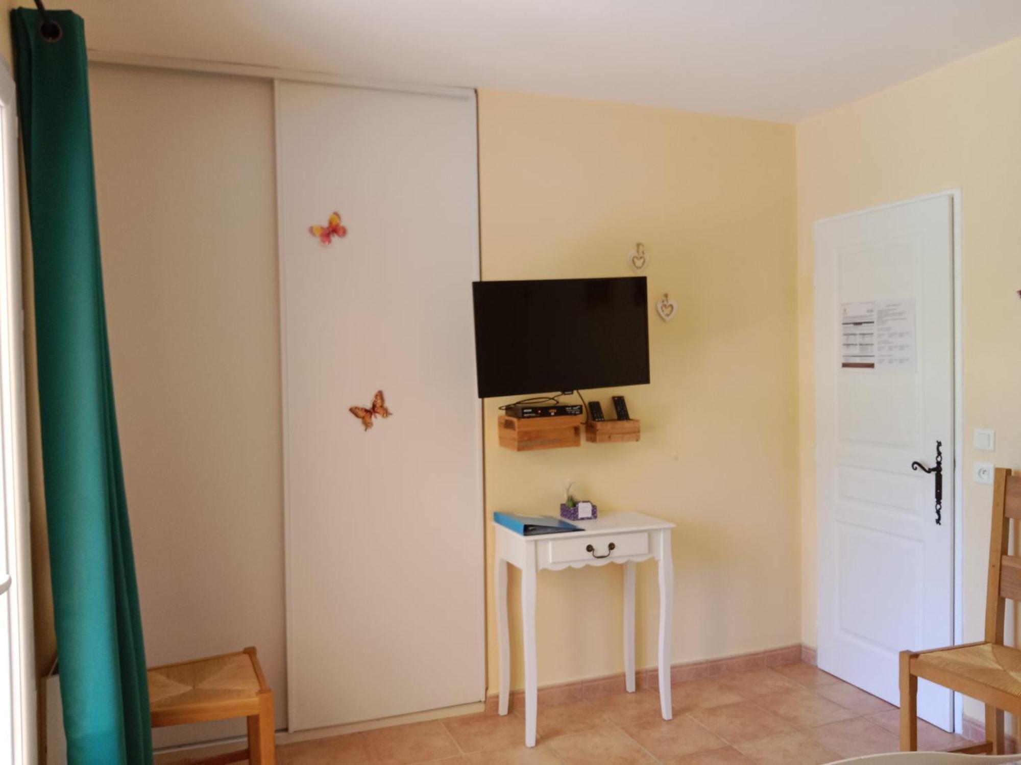 ロルグ La Farigoulette Bed & Breakfast エクステリア 写真